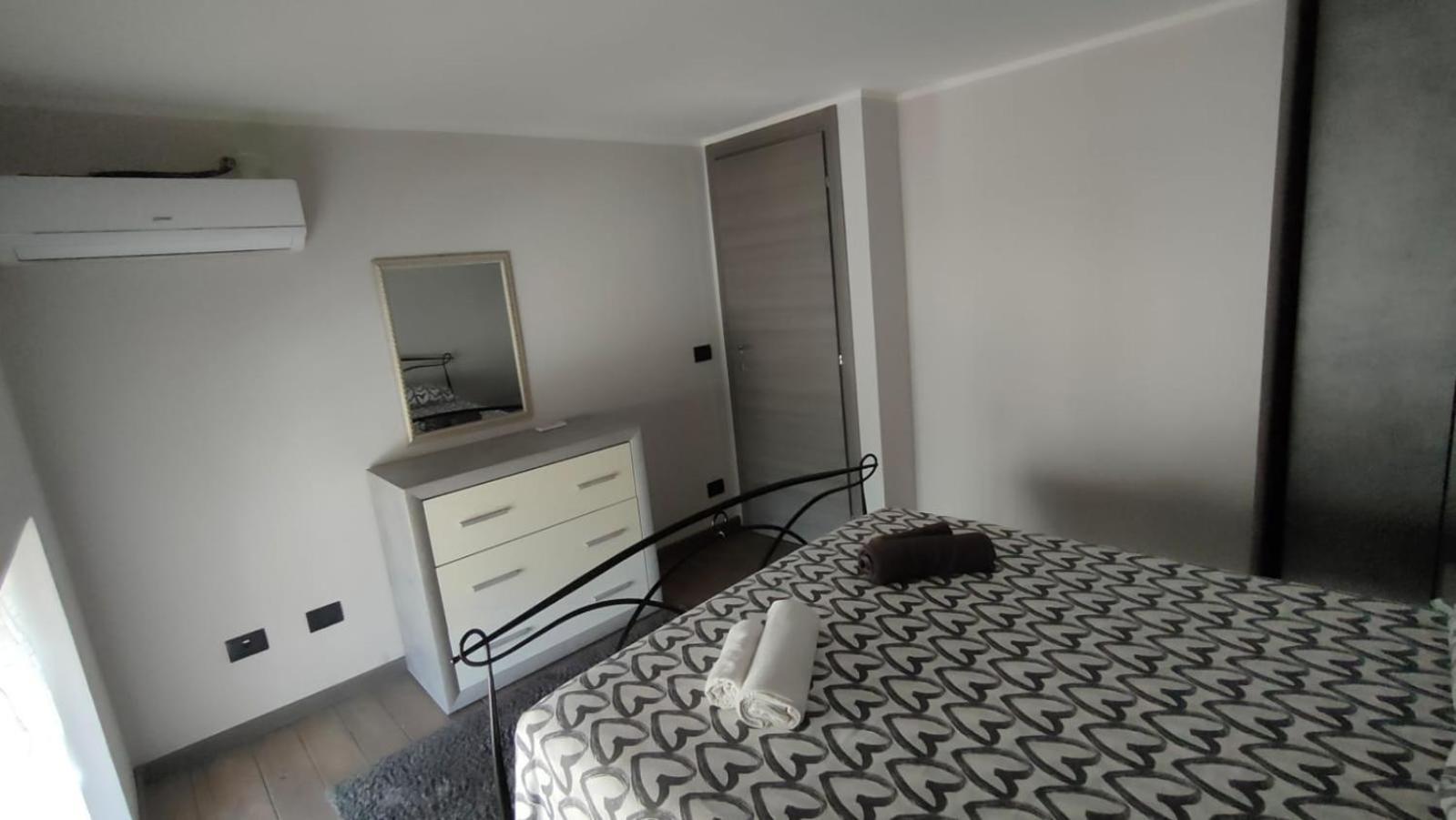 Louis Home Syracuse Extérieur photo